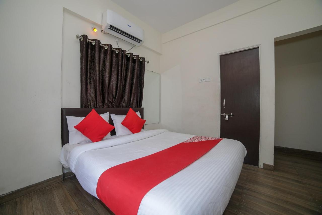 Hotel Shelter 那格浦尔 外观 照片